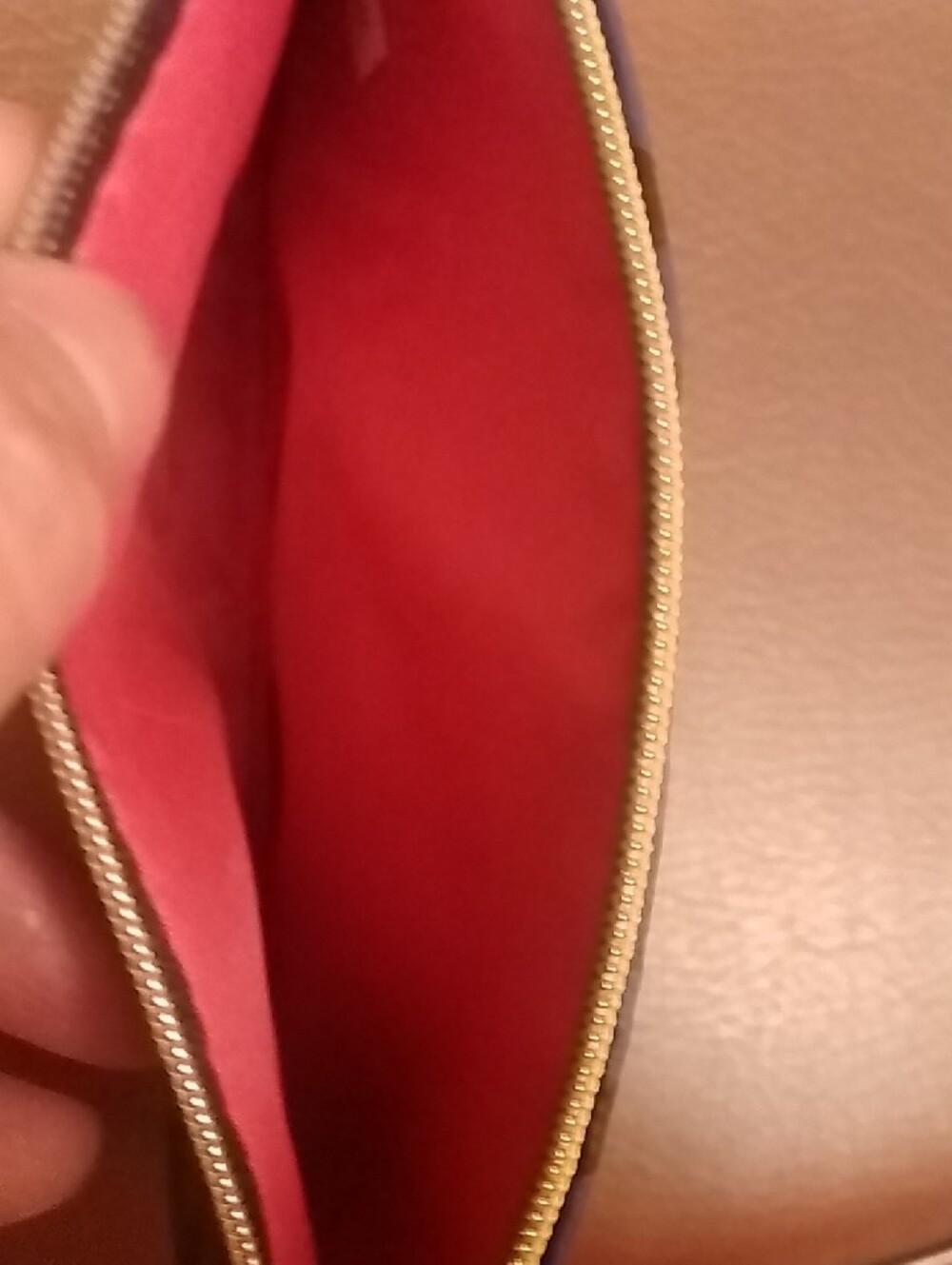 Ipsy Black Heart Print Zip Pouch - Picture 4 of 4